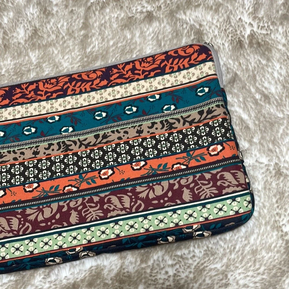iPad / Laptop Sleeve